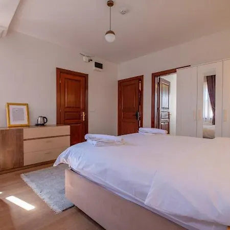 Sophia Κάμπινγκ